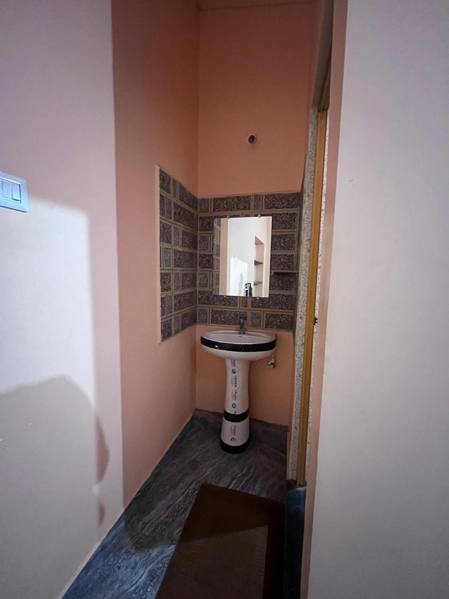 Hostelvk Gokarna جوكارنا المظهر الخارجي الصورة